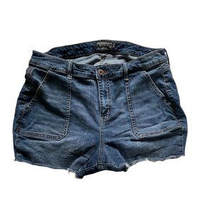torrid Short Blue Jeans SZ 16